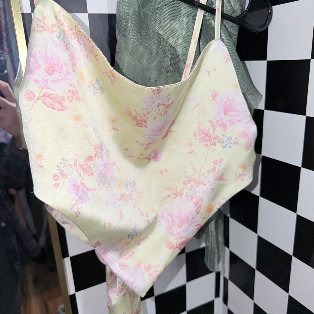Floral Pastel Women's tank